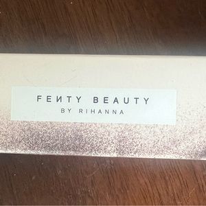 BNIB PRO FILT'R INSTANT RETOUCH PRIMER IN SOFT MATTE BEST SELLER!